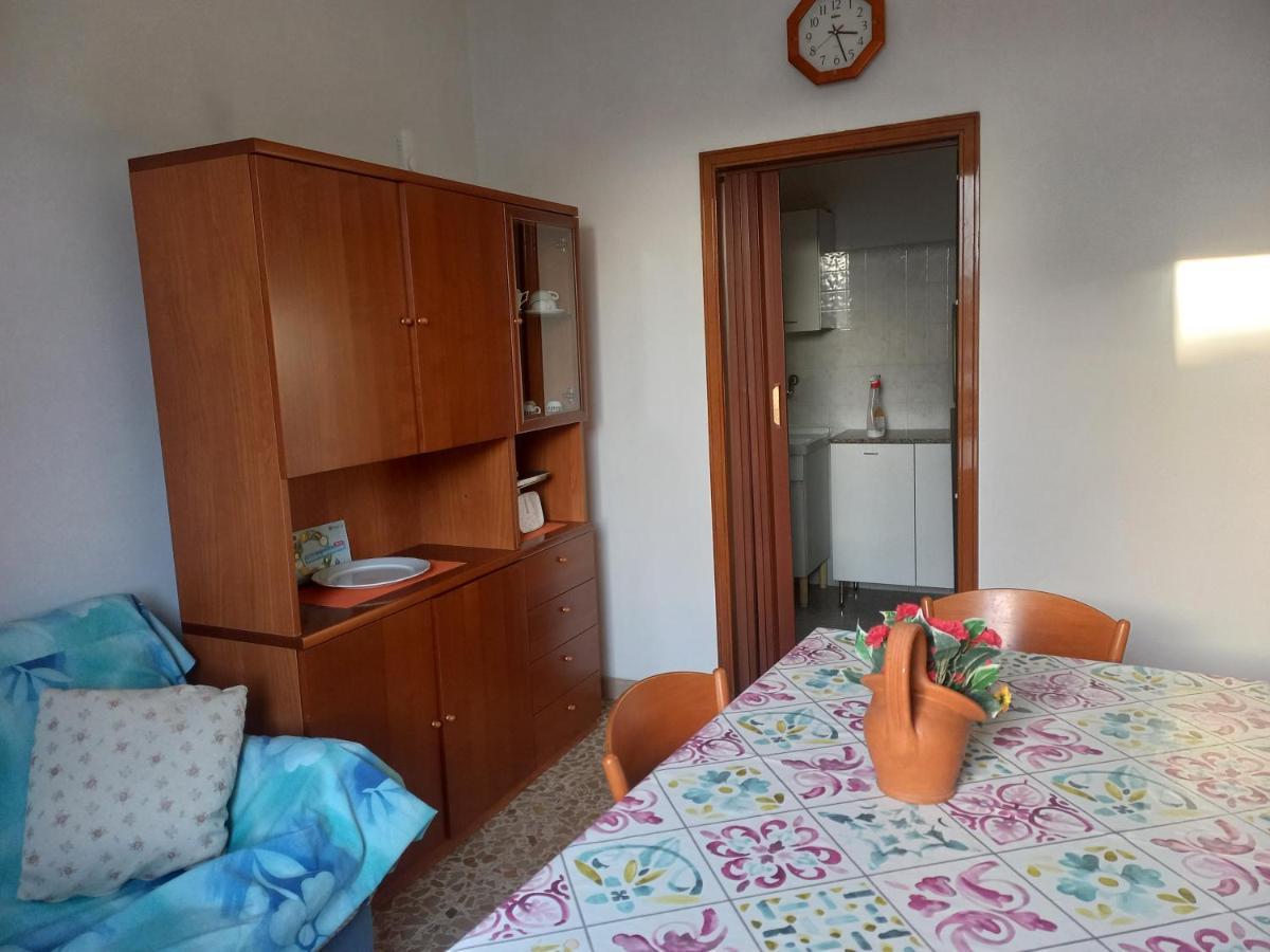 Casa Di Adele Con Giardino Privato A 150 Mt Dal Mare *