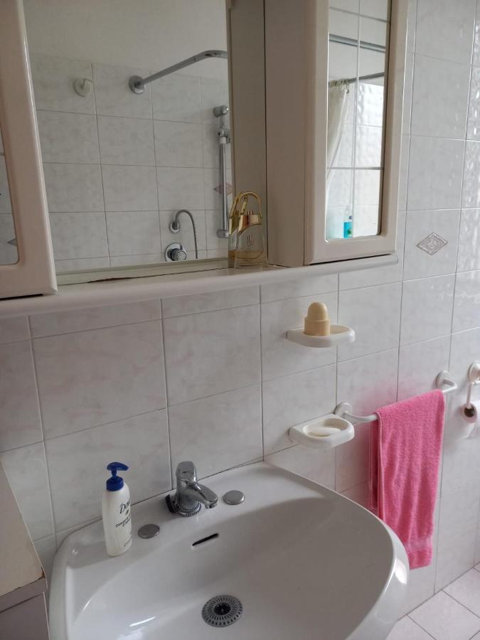 Casa Di Adele Con Giardino Privato A 150 Mt Dal Mare Senigallia