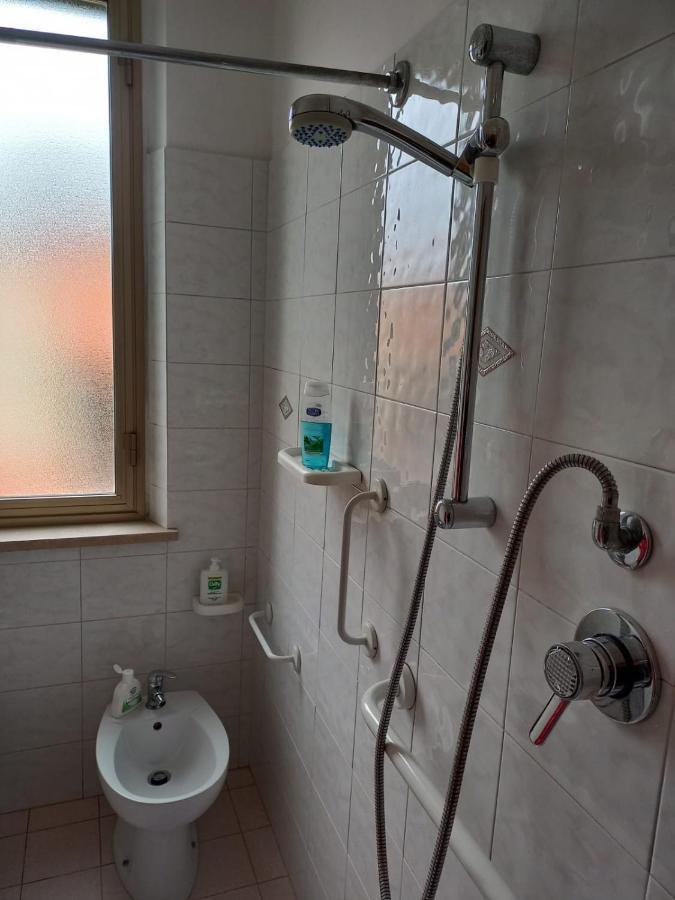 Casa Di Adele Con Giardino Privato A 150 Mt Dal Mare * Senigallia