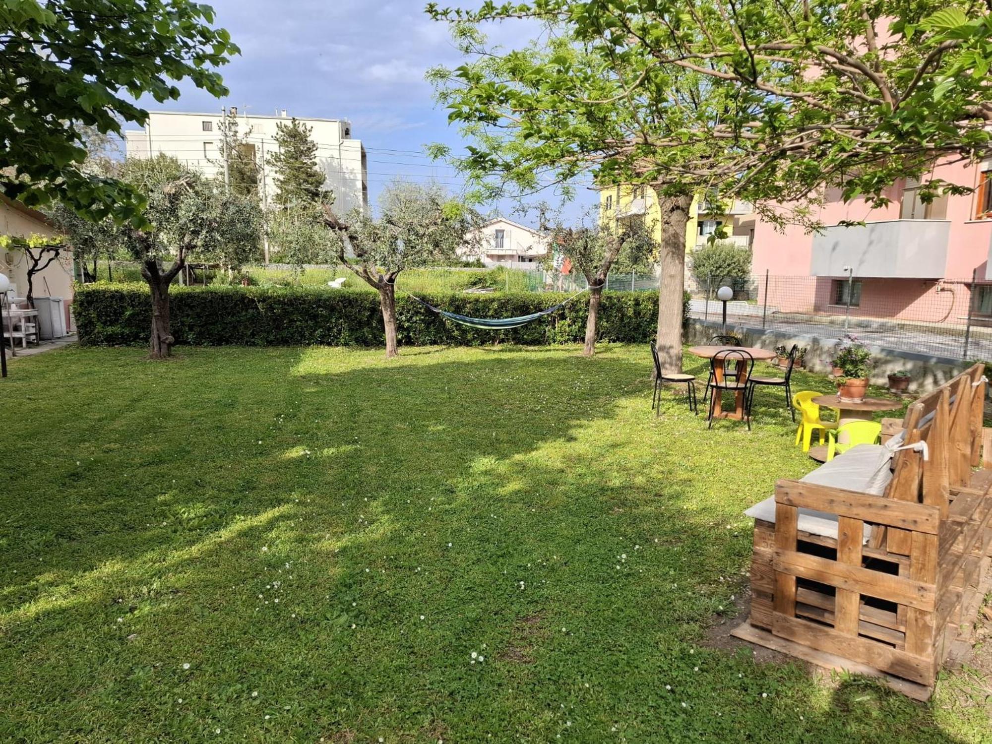 Casa Di Adele Con Giardino Privato A 150 Mt Dal Mare Casa de Férias Senigália